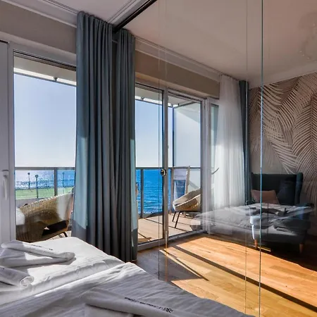 Z Widokiem Na Morze- Ustronie Nadmorski Luksus Apartment *